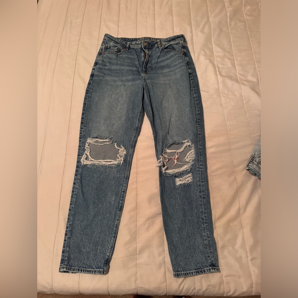 American Eagle Outfitters Blue Distressed Jeans